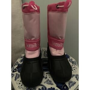 Kamik Pink Snow Boots Kaboom2 Insulated Warm Winter Pull On Girls 12 EUC